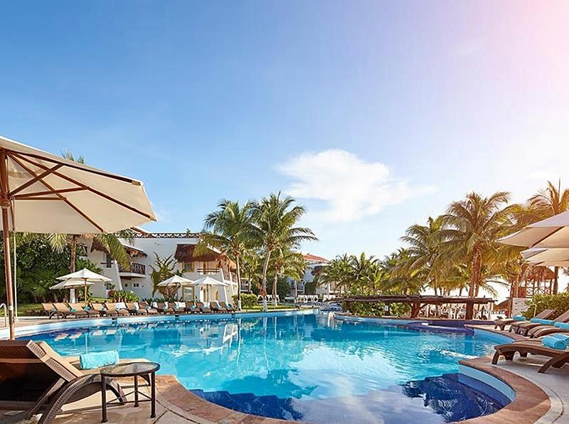 Desire Riviera Maya Pearl Resort (Adults Only) ปัวร์โตโมเรลอส ภายนอก รูปภาพ