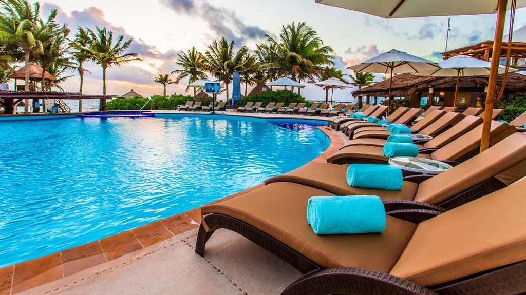 Desire Riviera Maya Pearl Resort (Adults Only) ปัวร์โตโมเรลอส ภายนอก รูปภาพ